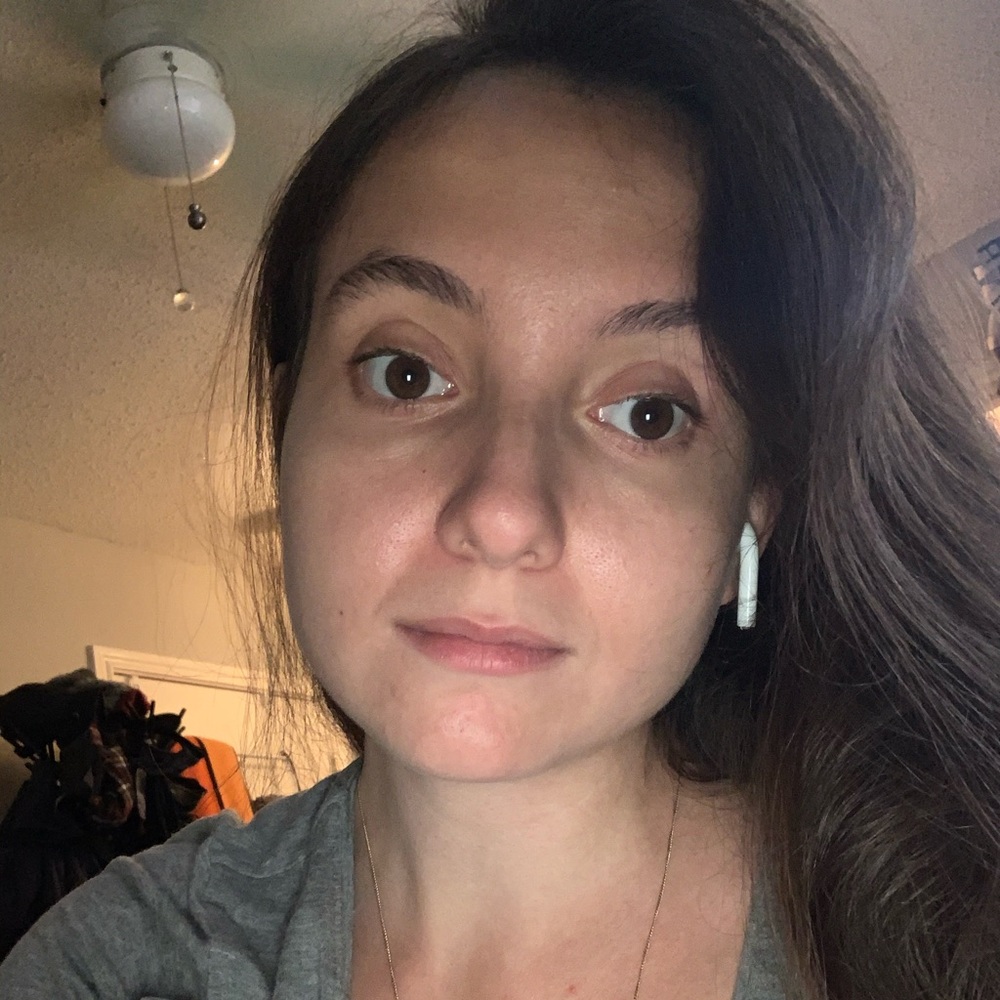 Meet your Posher, Christina